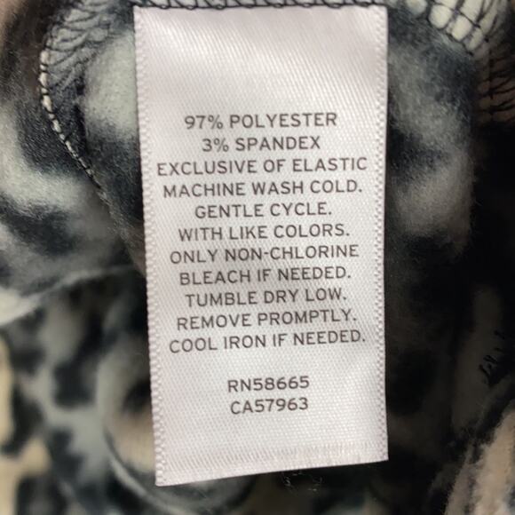 NWT Abound Nordstrom Rack Gray Leopard Cropped Fleece Top Drawstring Medium - Picture 10 of 10